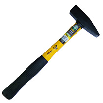 Молоток кованый стеклопласт. обрезин. ручка 800 г   КЕДР 41582